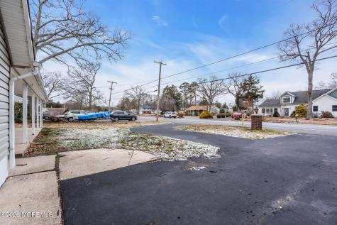 109 Laurel Boulevard Lanoka Harbor NJ 08734