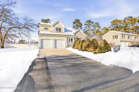 1609 8th Avenue Toms River NJ 08757