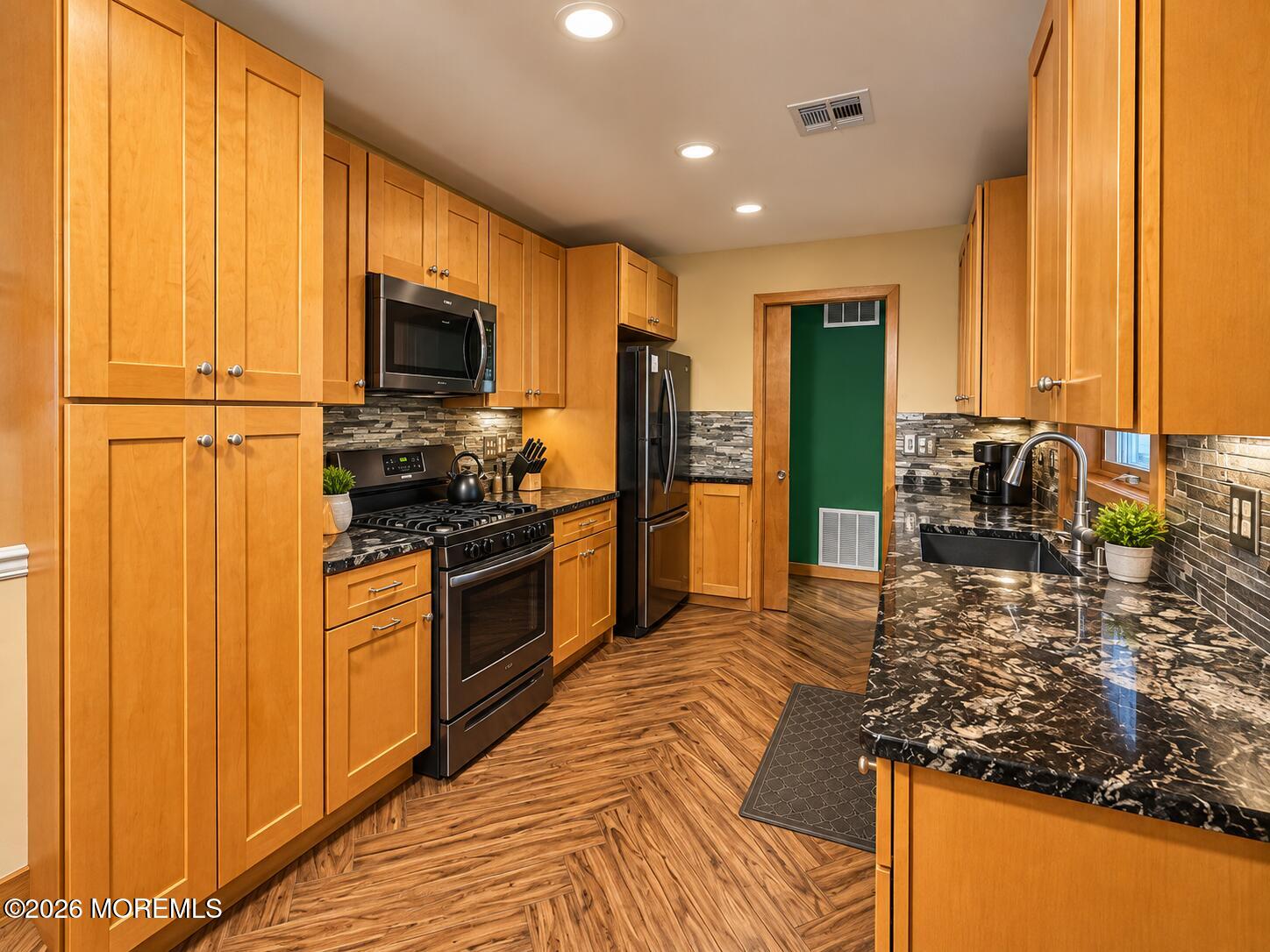 17 Hemlock Drive Lanoka Harbor NJ 08734
