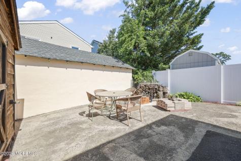 1716 Melrose Avenue Lake Como NJ 07719
