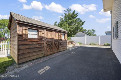1716 Melrose Avenue Lake Como NJ 07719