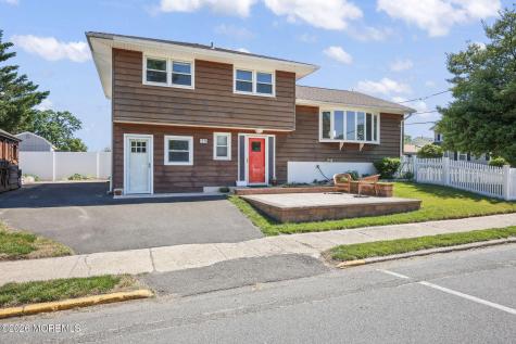 1716 Melrose Avenue Lake Como NJ 07719