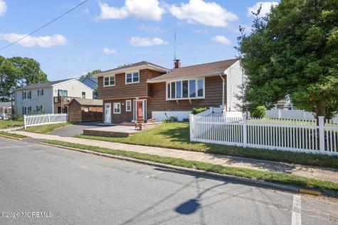 1716 Melrose Avenue Lake Como NJ 07719