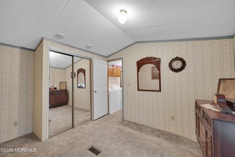 17 E Trail Brick NJ 08724