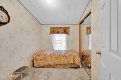 17 E Trail Brick NJ 08724