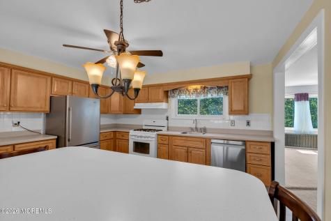 44 Asbury Road Farmingdale NJ 07727