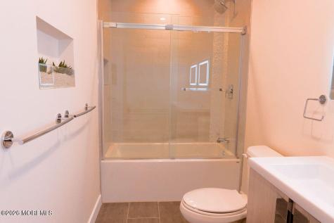 16 Pine Drive Clarksburg NJ 08510