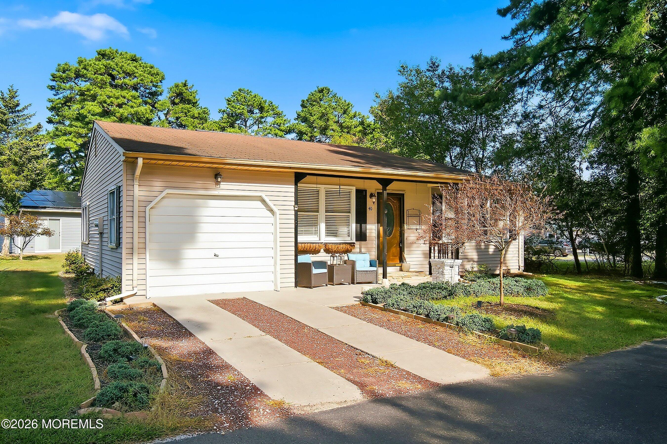 40 Hummingbird Lane Manchester NJ 08759
