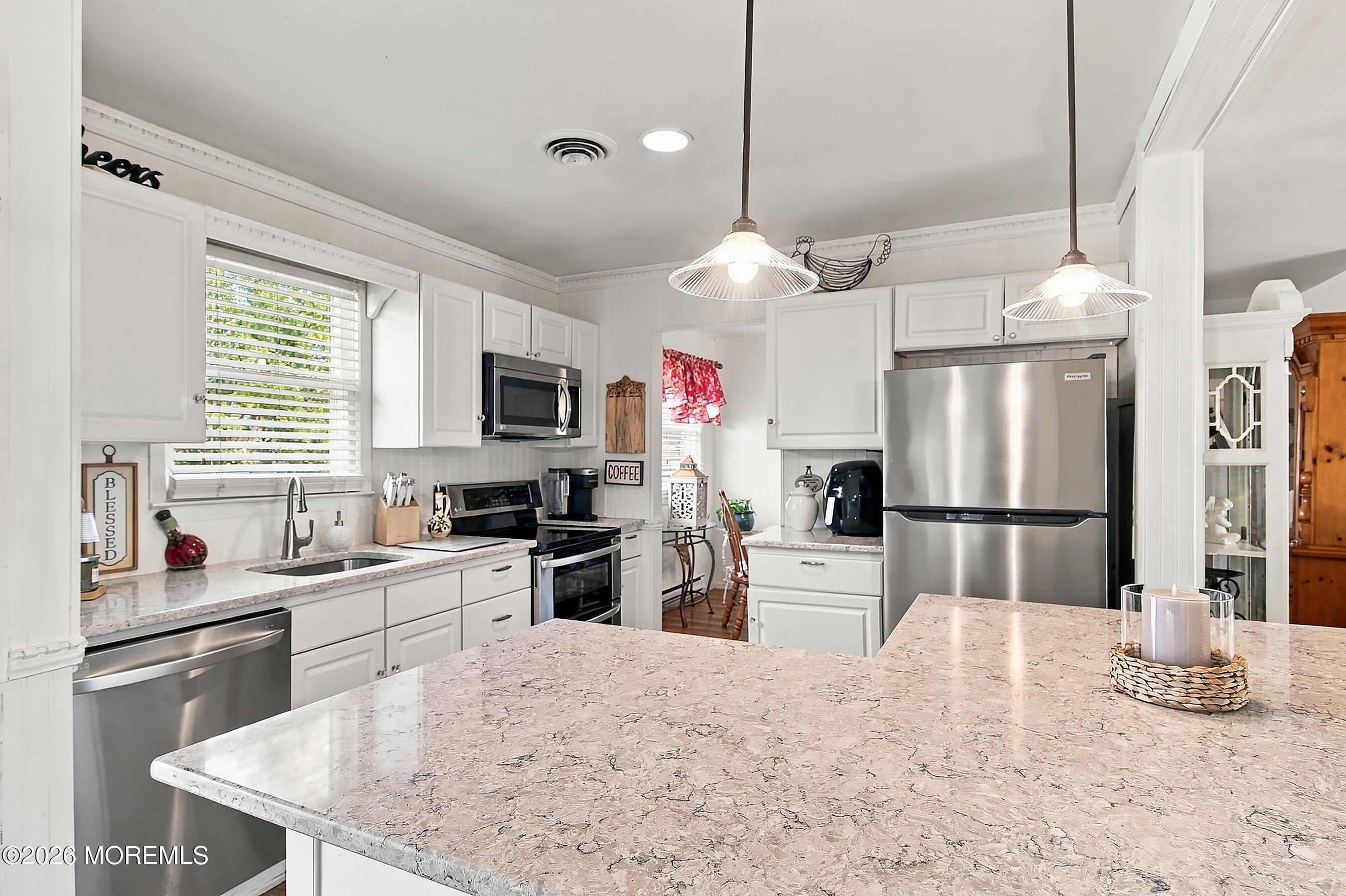 40 Hummingbird Lane Manchester NJ 08759