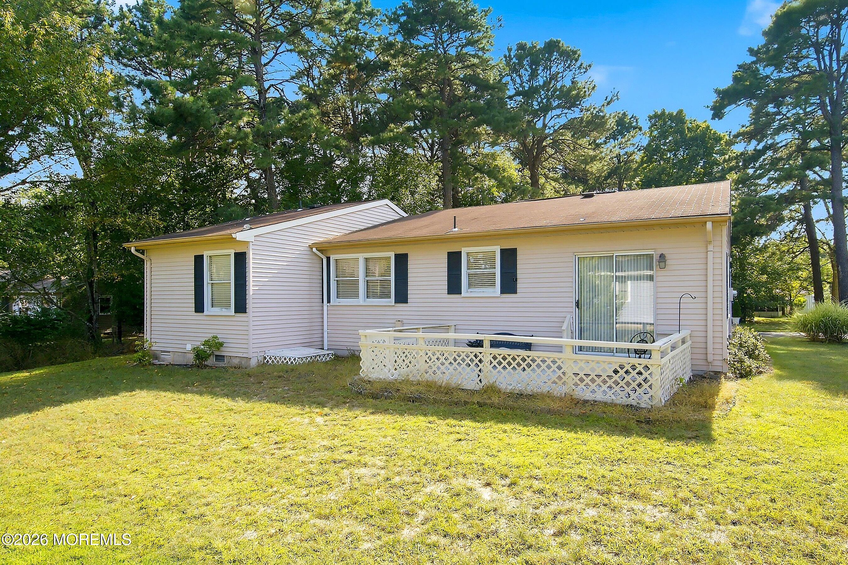 40 Hummingbird Lane Manchester NJ 08759