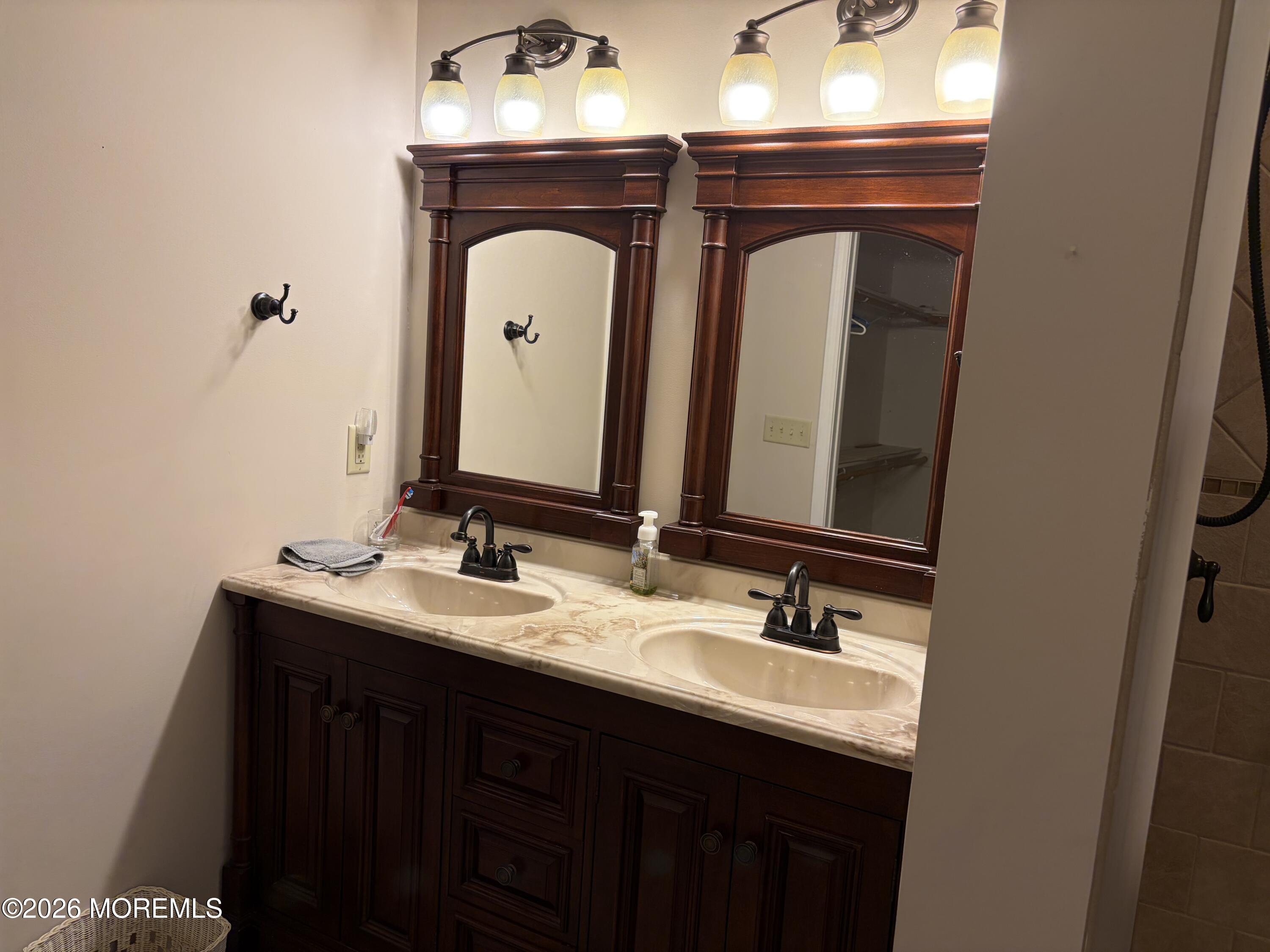 1717 Mount Idenburg Lane Toms River NJ 08753