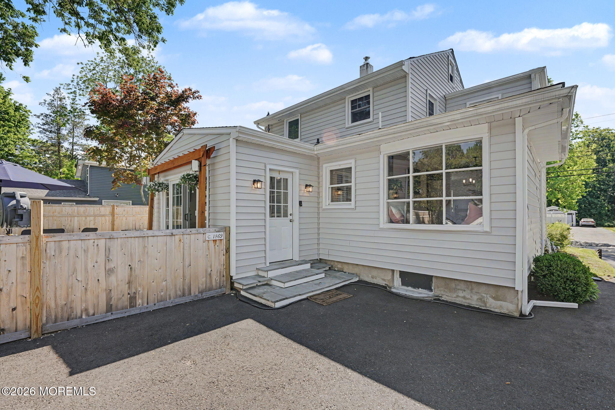 14 Asbury Avenue Farmingdale NJ 07727