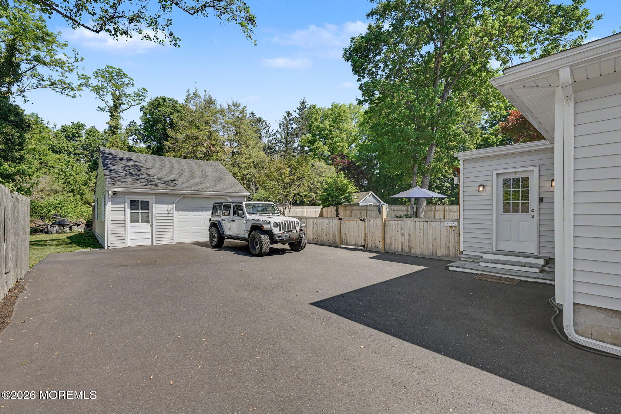 14 Asbury Avenue Farmingdale NJ 07727