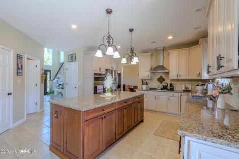 24 Orsaf Lane Bayville NJ 08721