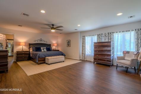 24 Orsaf Lane Bayville NJ 08721