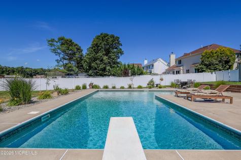 24 Orsaf Lane Bayville NJ 08721