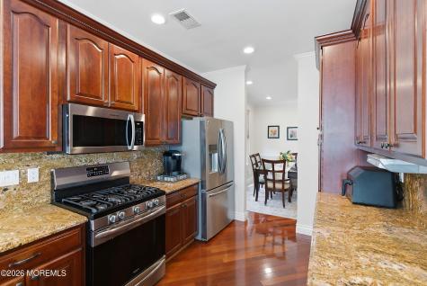 16 Dogwood Drive Ocean Twp NJ 07712