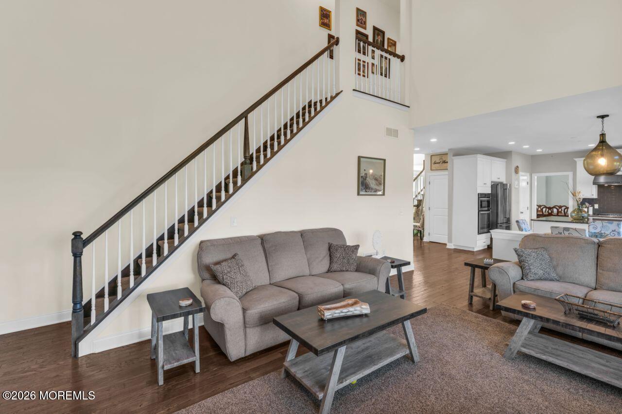 43 Weathervane Circle Cream Ridge NJ 08514
