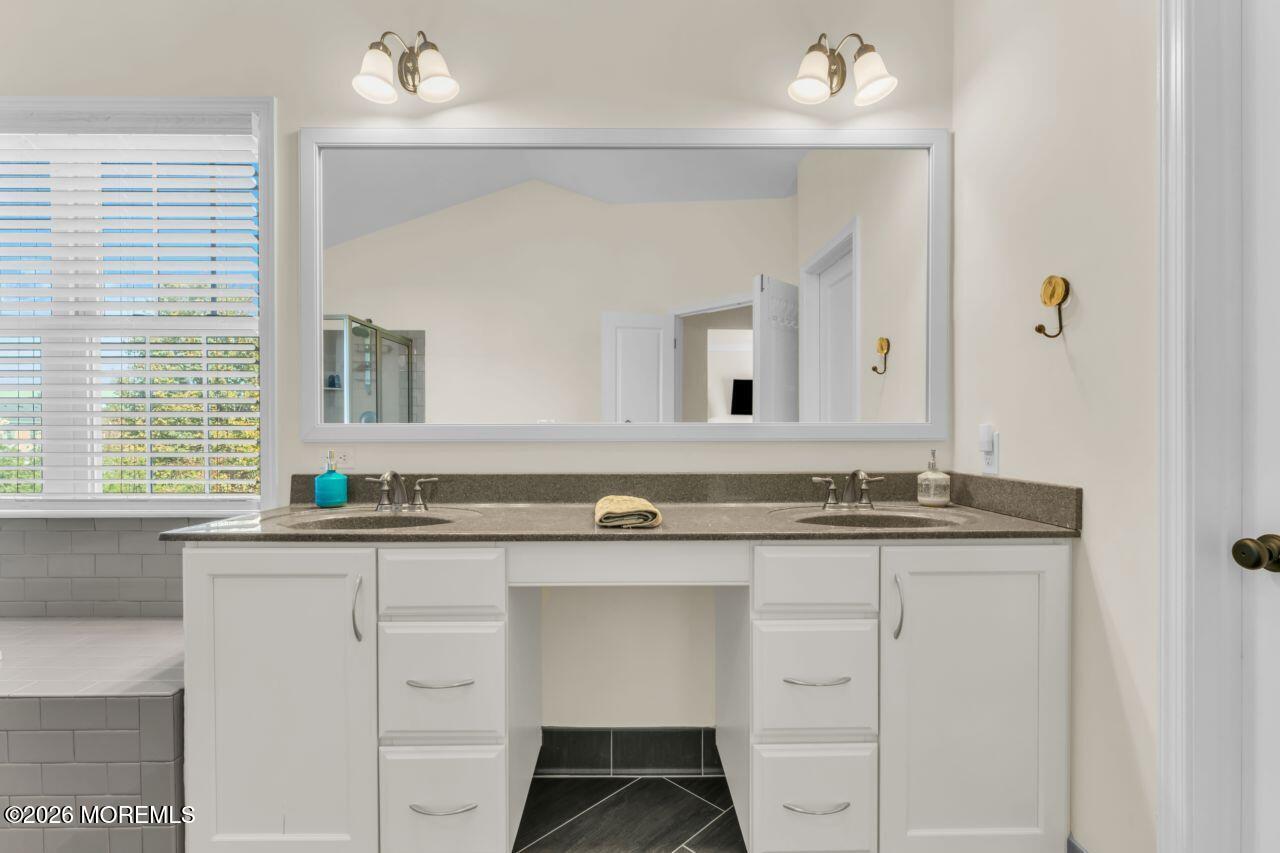 43 Weathervane Circle Cream Ridge NJ 08514