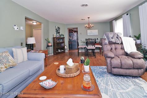 4B Portsmouth Street Whiting NJ 08759