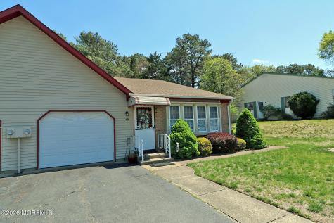 4B Portsmouth Street Whiting NJ 08759