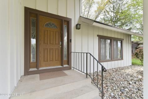 13 Summit Avenue Manalapan NJ 07726