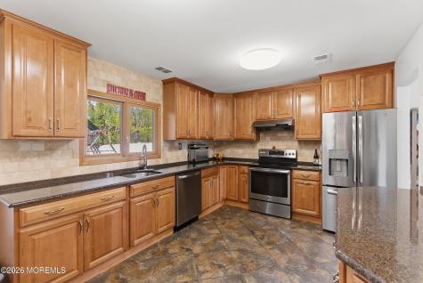 13 Summit Avenue Manalapan NJ 07726