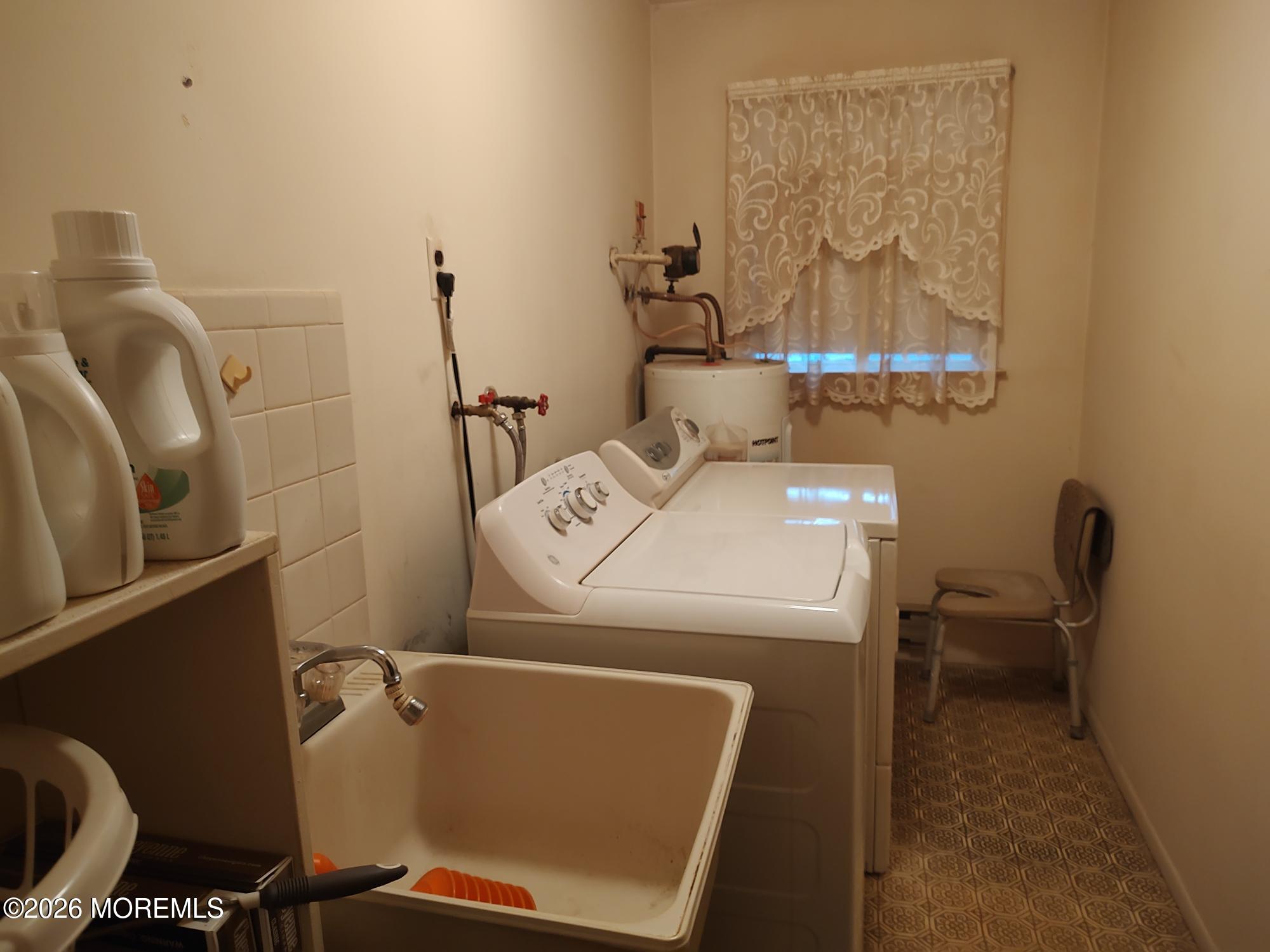 28 Sunset Road Whiting NJ 08759