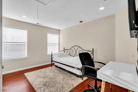 1668 Kalvel Court Toms River NJ 08755