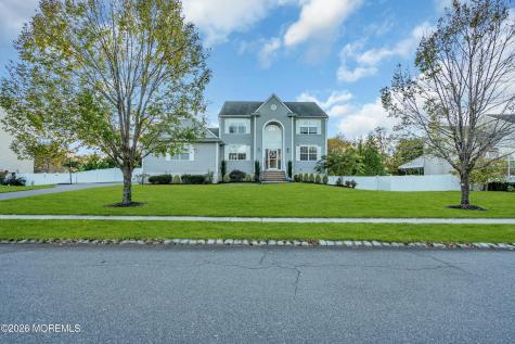 1668 Kalvel Court Toms River NJ 08755