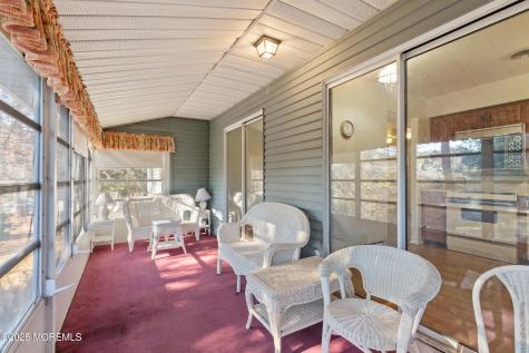 19 Dartmouth Street Whiting NJ 08759