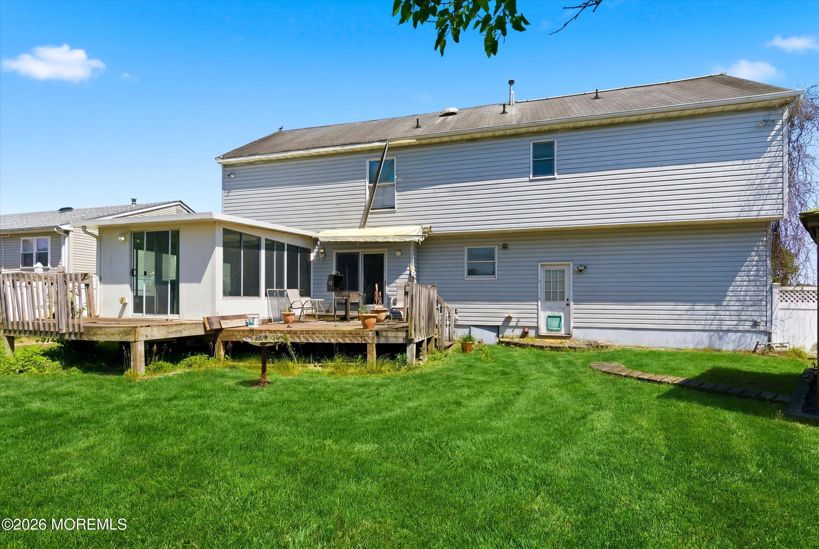 1548 Longboat Avenue Beachwood NJ 08722