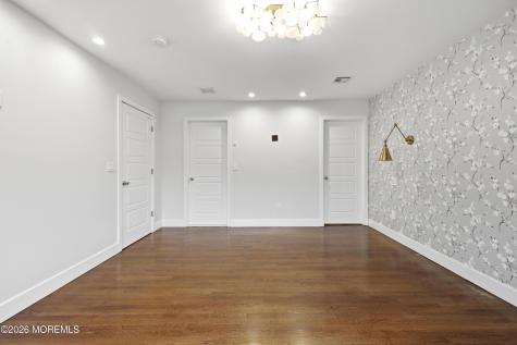 1199 Manor Drive Lakewood NJ 08701