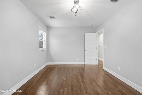 1199 Manor Drive Lakewood NJ 08701