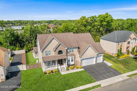 8 Cindy Court Howell NJ 07731