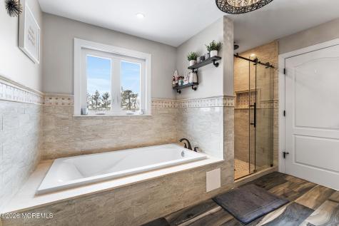 8 Cindy Court Howell NJ 07731