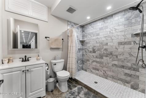 8 Cindy Court Howell NJ 07731