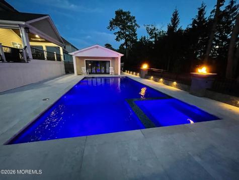 8 Cindy Court Howell NJ 07731