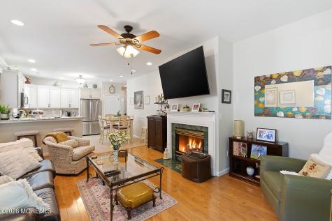 4 April Springs Court Lakewood NJ 08701