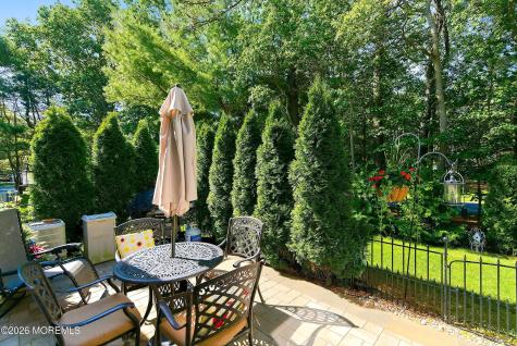 4 April Springs Court Lakewood NJ 08701