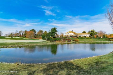 4 April Springs Court Lakewood NJ 08701