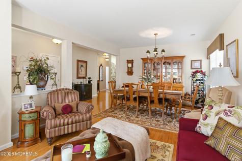 4 April Springs Court Lakewood NJ 08701