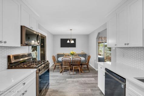 12 Raritan Avenue Leonardo NJ 07737