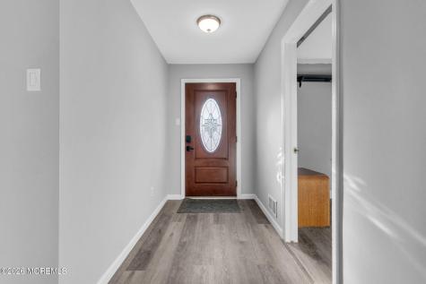 12 Raritan Avenue Leonardo NJ 07737