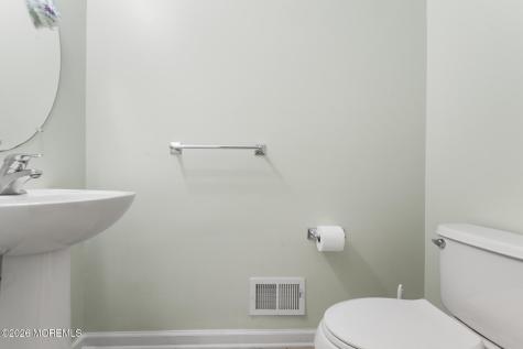 7 Brattleboro Road Jackson NJ 08527