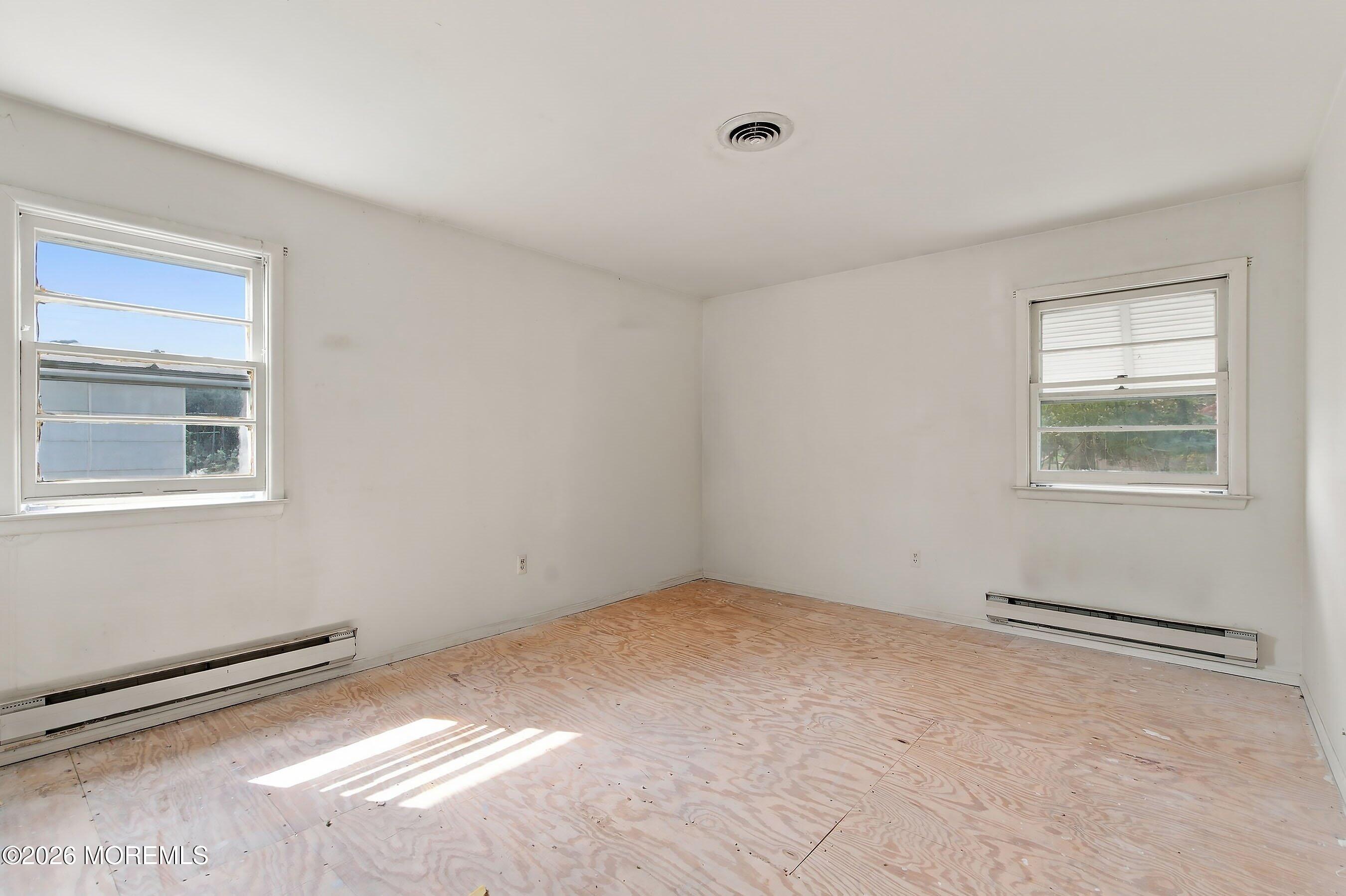 70 Brakenbury Drive Toms River NJ 08757