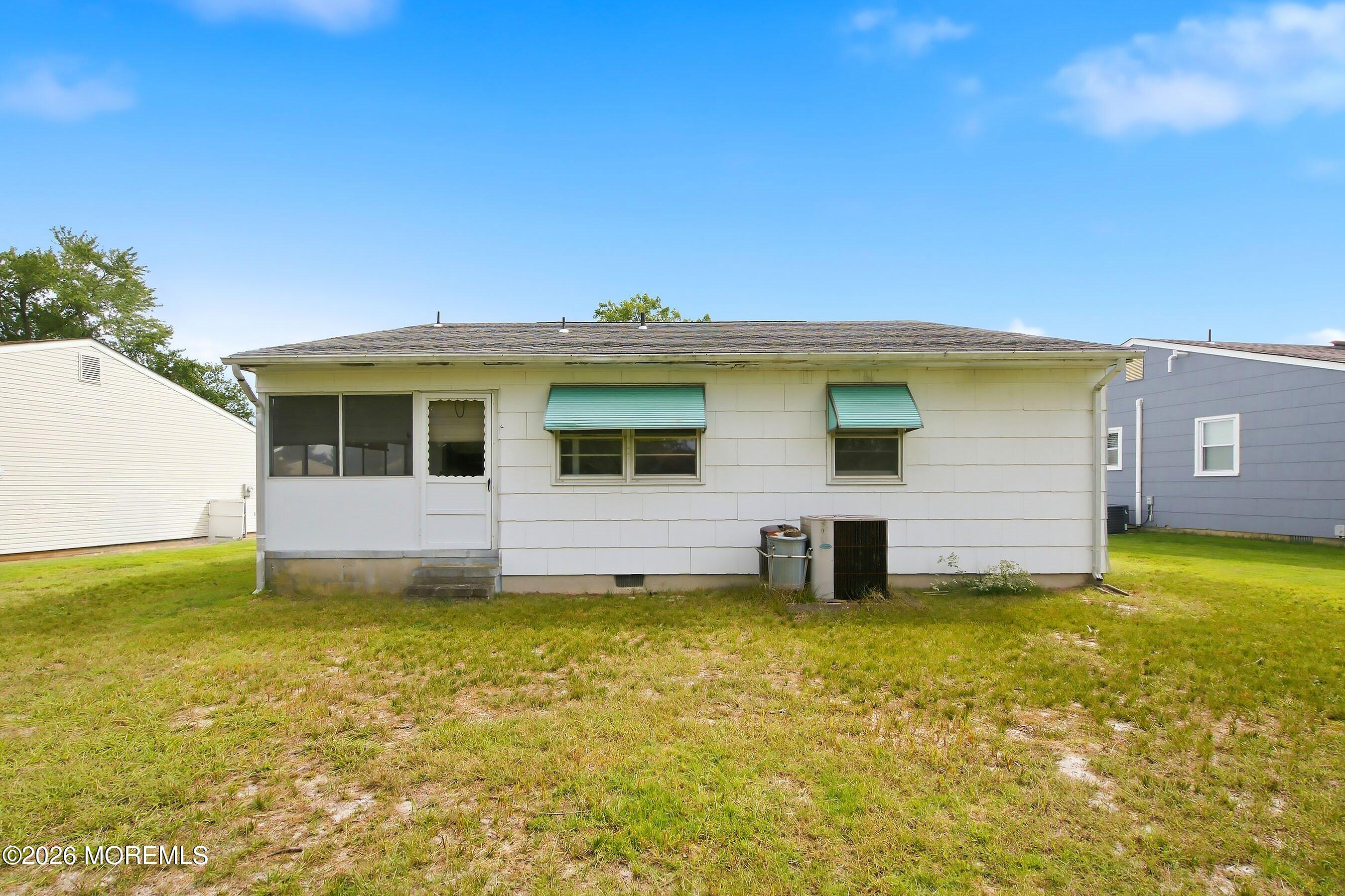 70 Brakenbury Drive Toms River NJ 08757