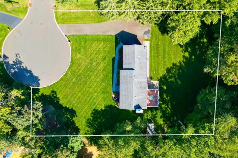 63 Surrey Lane Tinton Falls NJ 07724