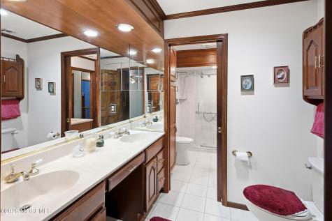 63 Surrey Lane Tinton Falls NJ 07724