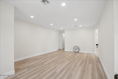 2 Thames Place Brick NJ 08723